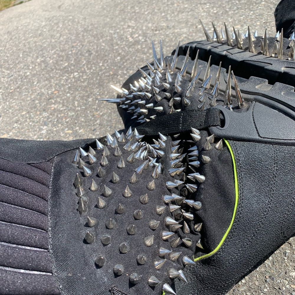 NovocentoNovantanove "Spiked" boot covers - Picture 14 of 16